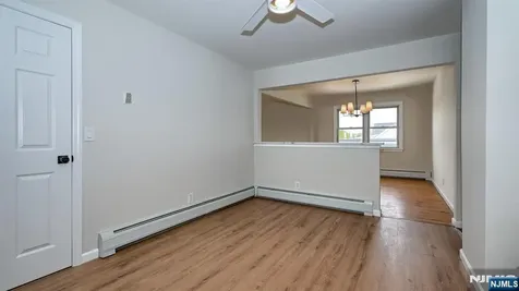 71 Chestnut Street Lodi NJ 07644