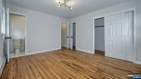 71 Chestnut Street Lodi NJ 07644