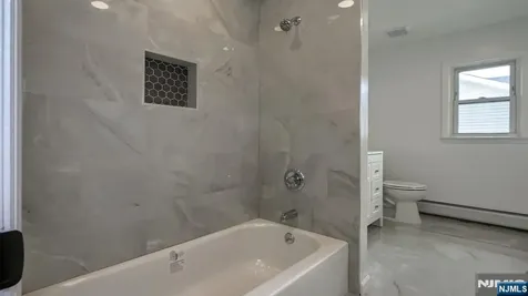 71 Chestnut Street Lodi NJ 07644