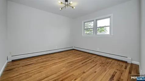 71 Chestnut Street Lodi NJ 07644