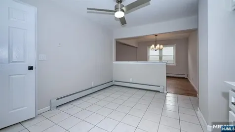 71 Chestnut Street Lodi NJ 07644