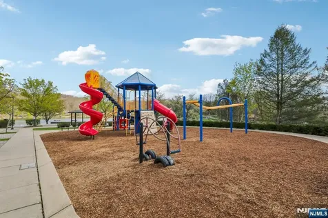 11 Alamoosook Road Vernon NJ 07422