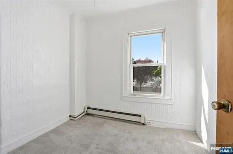 209 Hamilton Street Harrison NJ 07029
