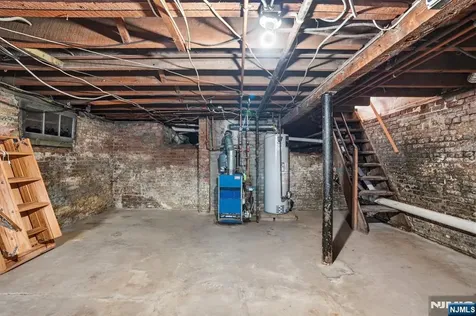 209 Hamilton Street Harrison NJ 07029