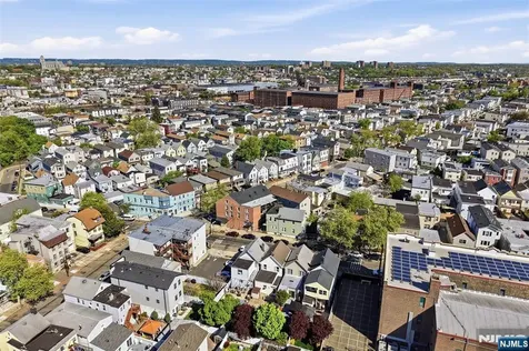 209 Hamilton Street Harrison NJ 07029