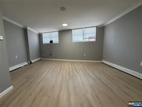 9066 Palisade Plaza Cliffside Park NJ 07010