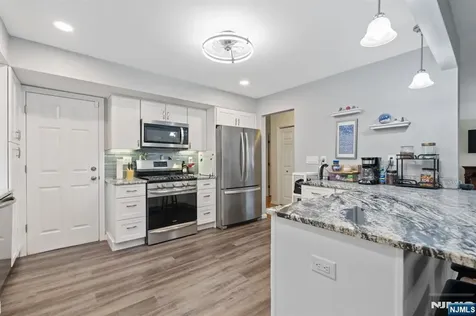 2453 1st Street Fort Lee NJ 07024