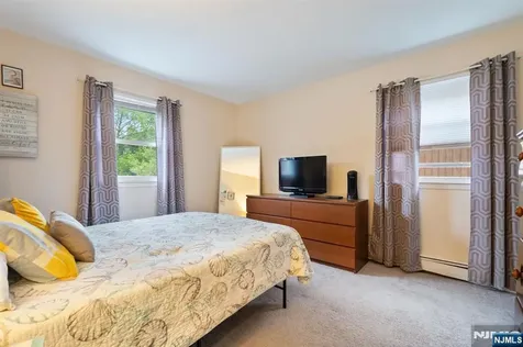 2453 1st Street Fort Lee NJ 07024