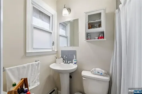 2453 1st Street Fort Lee NJ 07024
