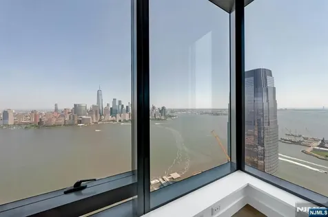 99 Hudson Street Jersey City NJ 07302