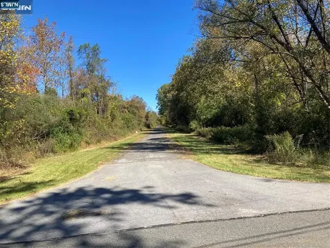 1 Bridge Road Knowlton NJ 07832
