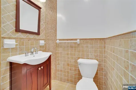 236 Columbus Avenue Palisades Park NJ 07650