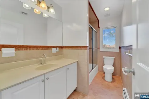 236 Columbus Avenue Palisades Park NJ 07650
