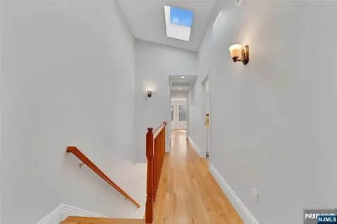 236 Columbus Avenue Palisades Park NJ 07650
