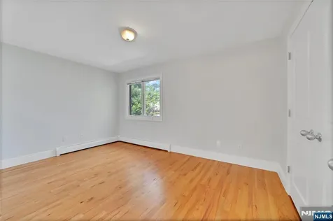 236 Columbus Avenue Palisades Park NJ 07650