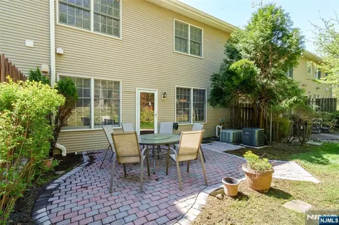 59 Spring Hill Circle Wayne NJ 07470