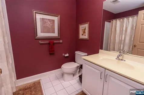 59 Spring Hill Circle Wayne NJ 07470