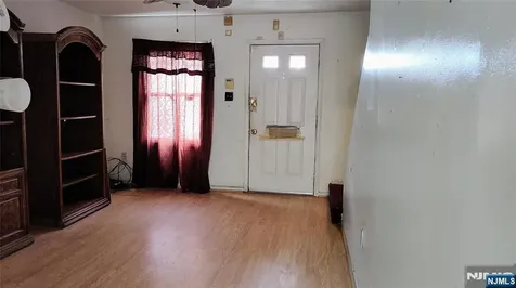 65 Hamilton Street East Orange NJ 07017