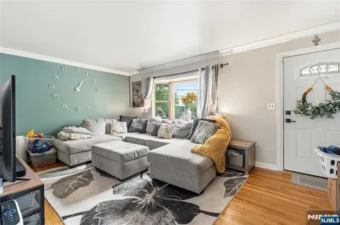 46 Pershing Place Woodland Park NJ 07424