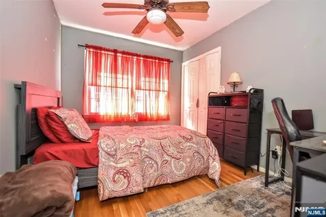 9 Thoma Avenue Maywood NJ 07607