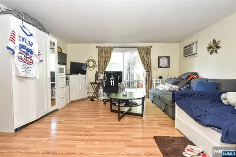 9 Thoma Avenue Maywood NJ 07607