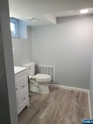 20 Poplar Street Dumont NJ 07628