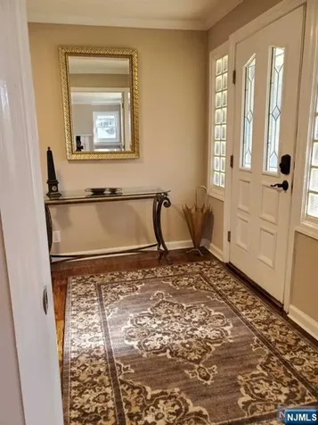 20 Poplar Street Dumont NJ 07628