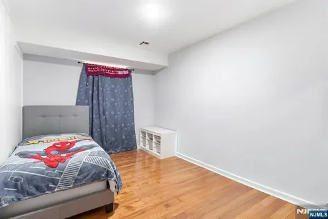 301 N 13th Street Newark NJ 07107