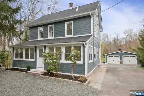 686 Meyersville Road Long Hill NJ 07933
