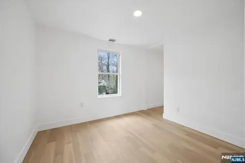 686 Meyersville Road Long Hill NJ 07933