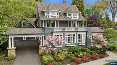 203 Heights Road Ridgewood NJ 07450