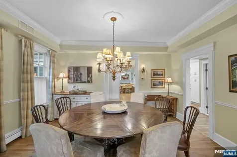 203 Heights Road Ridgewood NJ 07450