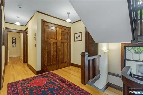 7 Prospect Terrace Montclair NJ 07042