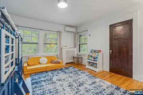 7 Prospect Terrace Montclair NJ 07042