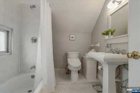 7 Prospect Terrace Montclair NJ 07042