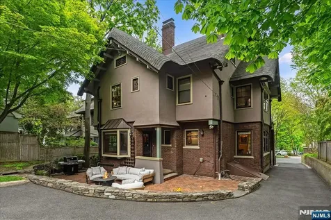 7 Prospect Terrace Montclair NJ 07042