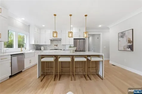 765 7th Avenue River Edge NJ 07661