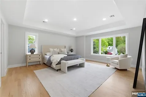 765 7th Avenue River Edge NJ 07661