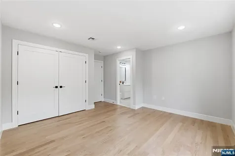 765 7th Avenue River Edge NJ 07661