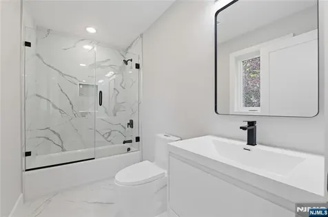 765 7th Avenue River Edge NJ 07661