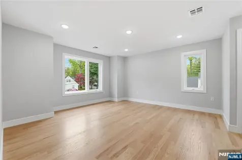 765 7th Avenue River Edge NJ 07661