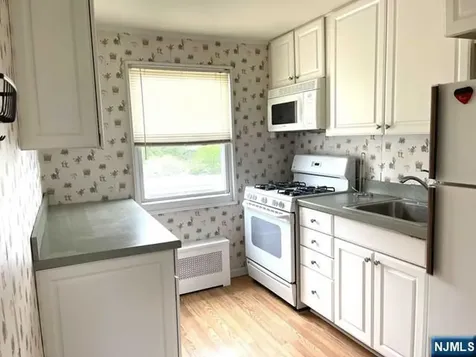 119 Hastings Avenue Rutherford NJ 07070