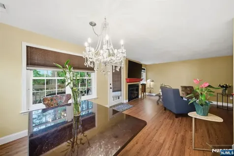 3 Juniper Court Clifton NJ 07014