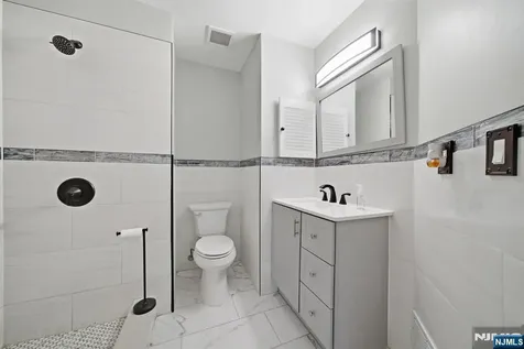 3 Juniper Court Clifton NJ 07014
