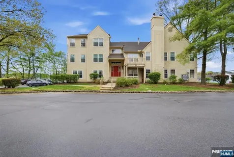 3 Juniper Court Clifton NJ 07014