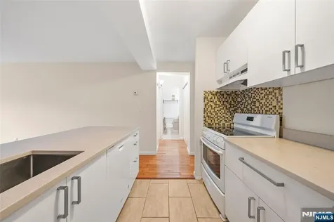 333 Grand Avenue Palisades Park NJ 07650