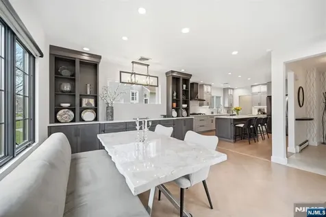 11 Ashton Place Glen Rock NJ 07452