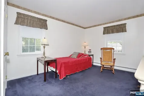 544 Hague Court Oradell NJ 07649