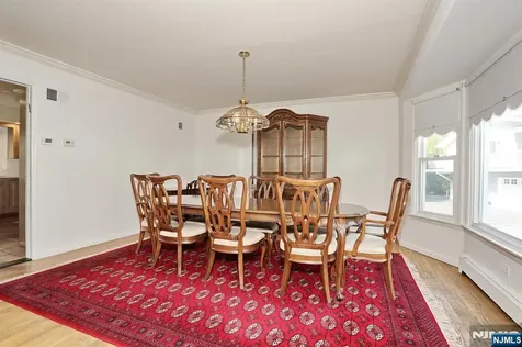 544 Hague Court Oradell NJ 07649
