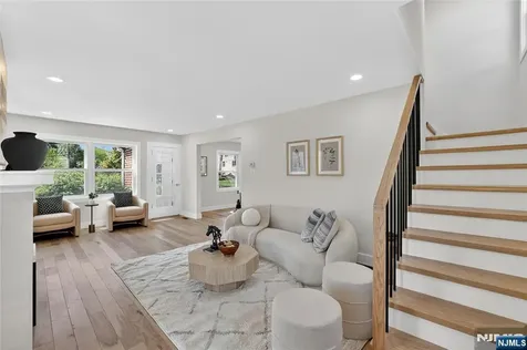 909 Ridgewood Road Millburn NJ 07041